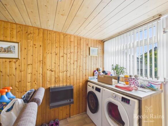 3 bed Detached for sale Image 6