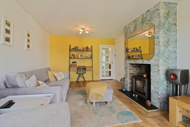 3 bed Detached Bungalow for sale Image 11