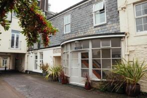 12, Albion Court, Fore Street, Kingsbridge TQ7 1PY