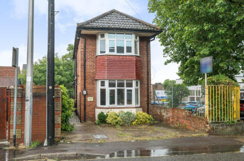 Cedar Road, Southampton, Hampshire, SO14