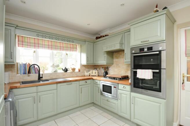 Kitchen/Breakfast
