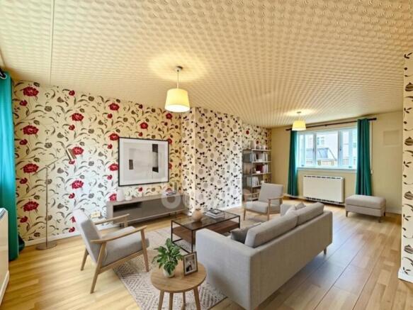 Ladeside Court, Kilbirnie lounge ai