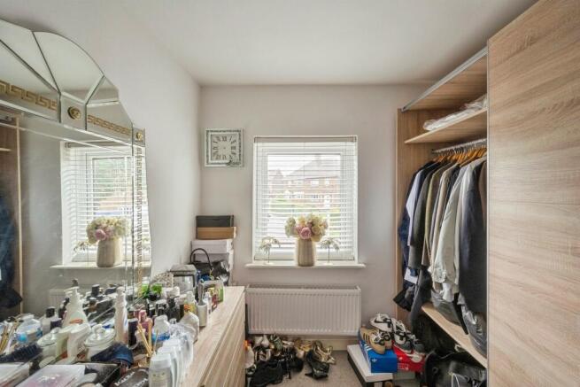 3 bed Semi-Detached for sale Image 12
