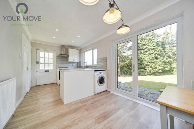 3 bed Semi-Detached for sale Image 9