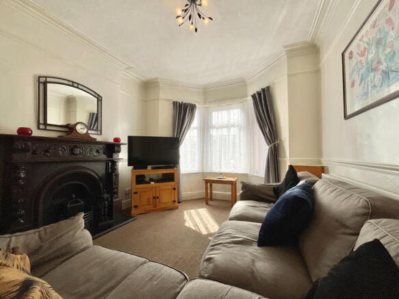 Hawthorne Grove, Southport photo 4