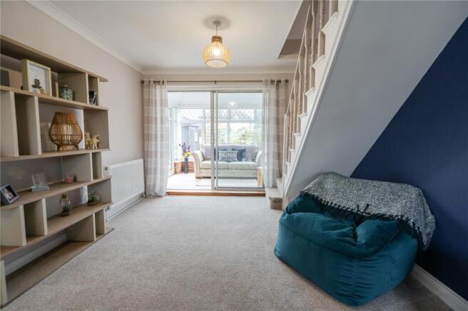 Living Room (2)