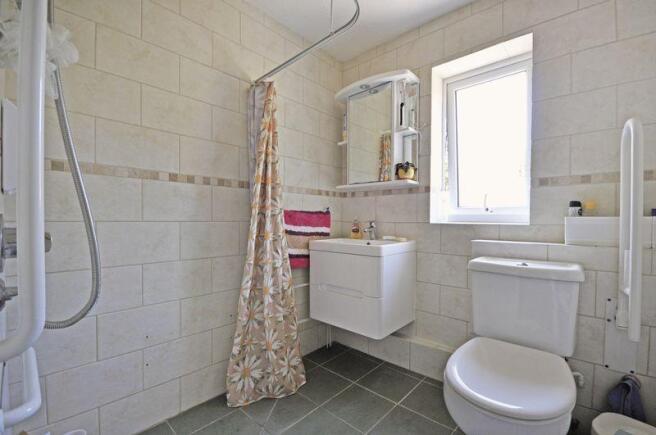 Photo 8