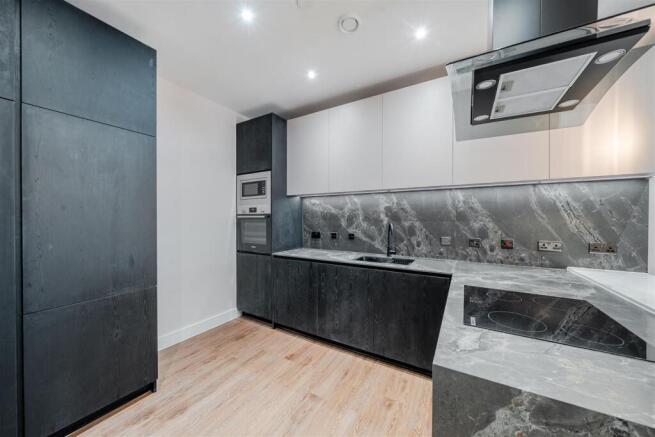 1 bed Apartment to rent Image 8