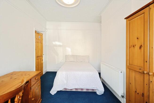 4 bed Terraced for sale Image 6