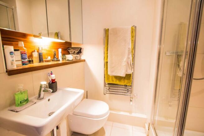 Ensuite.jpg