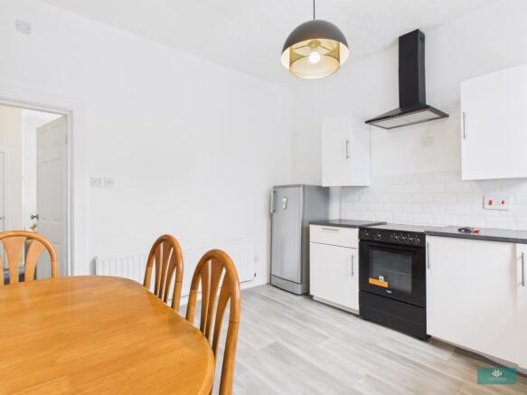 2 bed Terraced for sale Image 11