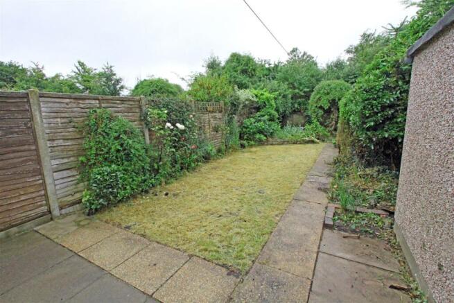 IMG_0185 garden.jpg