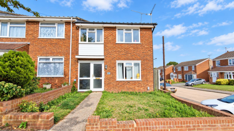 Broadway, Gillingham