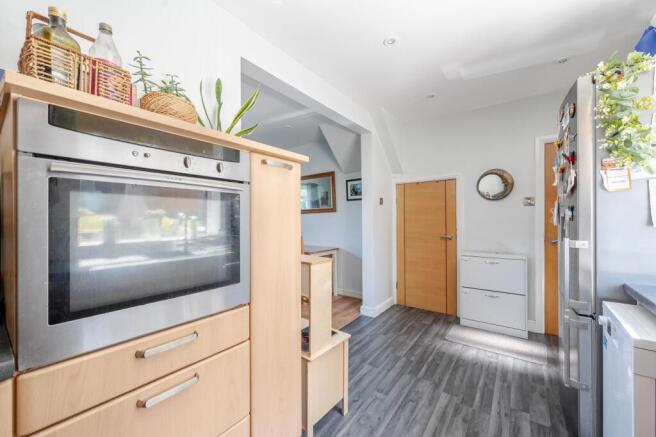 3 bed Semi-Detached for sale Image 7