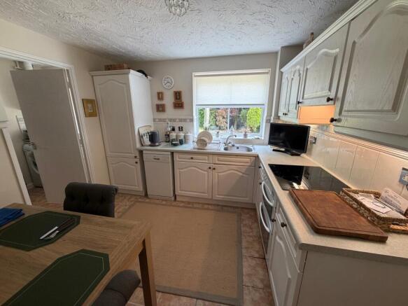Longmeadow, Wootton, Northampton, NN4 photo 4