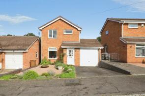3, Swift Park Grove, Kidderminster DY10 4HN