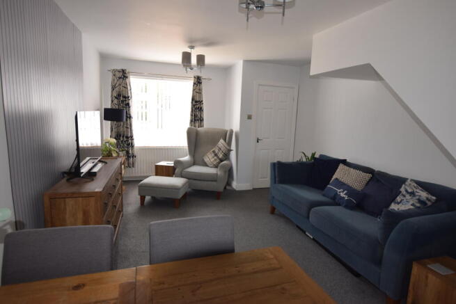 2 bed Semi-Detached for sale Image 6