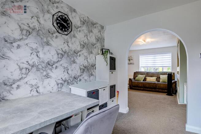 3 bed House for sale Image 7