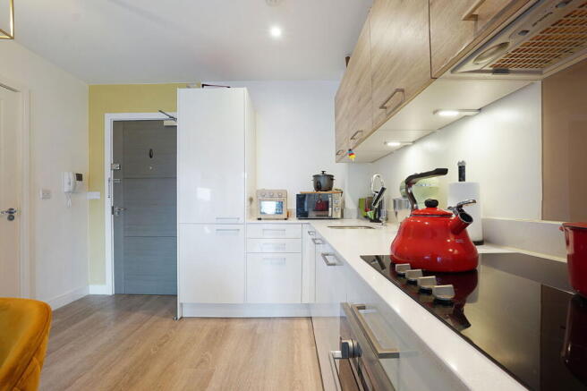 Photo 7