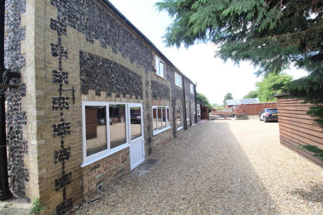 Photo 23