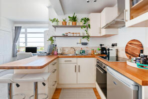 Flat F55, Du Cane Court, Balham High Road, London SW17 7JW