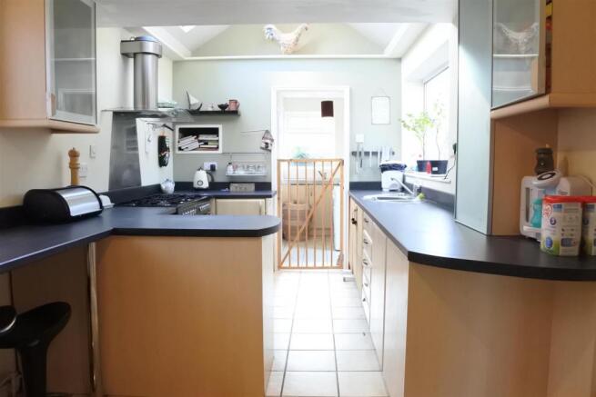 BREAKFAST KITCHEN
