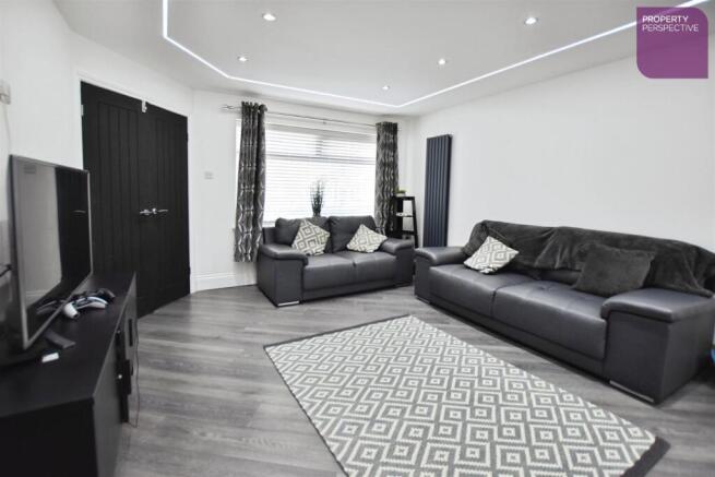 Open Plan Lounge Kitchen Diner