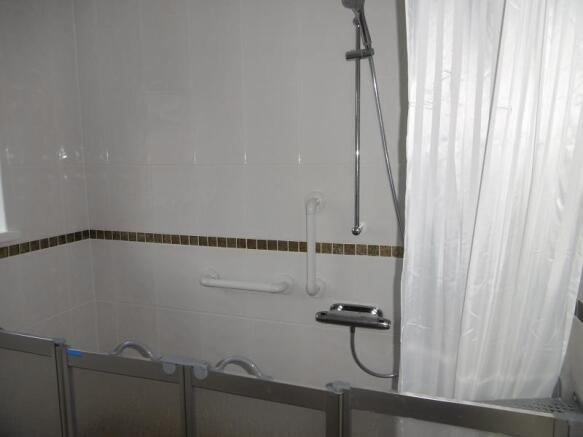 Shower Room/W.C