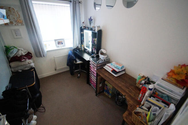 3 bed Semi-Detached for sale Image 10