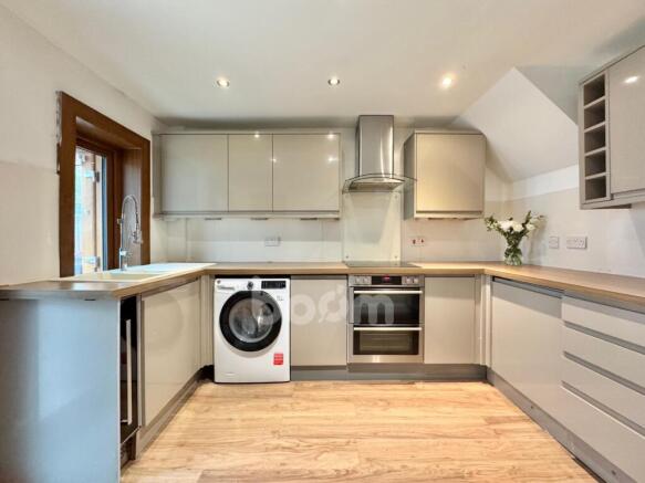 Newhouse Drive, Kilbirnie kitchen