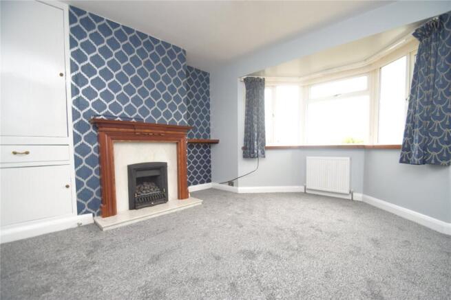 3 bed Semi-Detached to rent Image 4