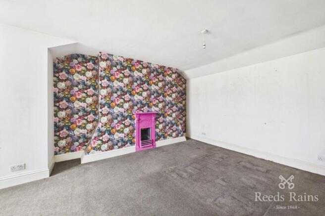 3 bed Terraced for sale Image 12