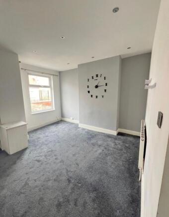 WhatsApp Image 2026-04-07 at 14.08.06 (5).jpeg