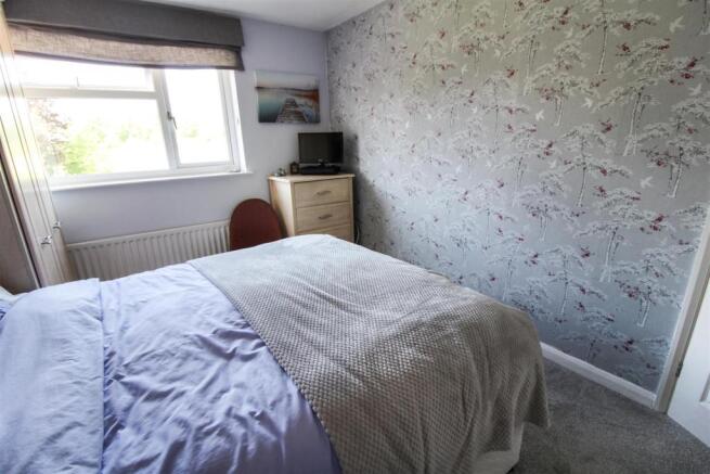 CockSparrowBed1.JPG