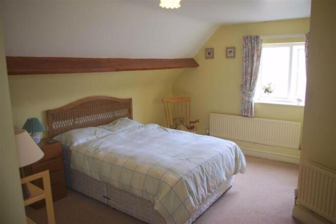 Bedroom 2/Guest Suite