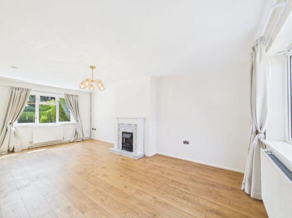 3 bed End of Terrace for sale Image 5