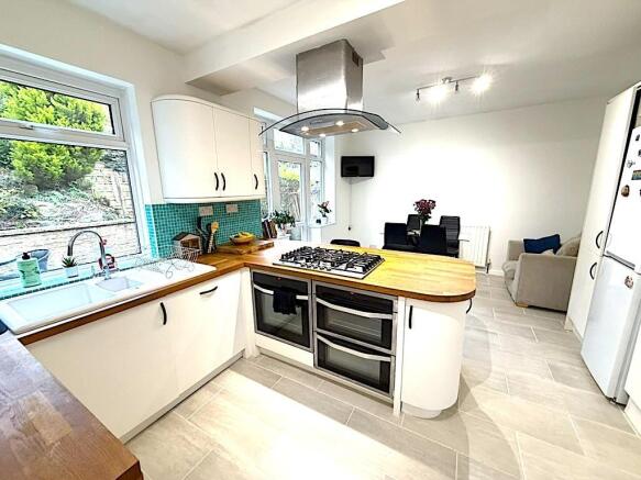 Kitchen.jpg