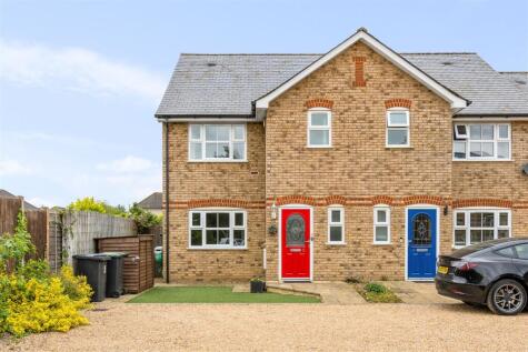Regent Gardens, Stotfold SG5 4GZ