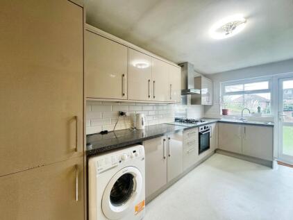 Orchard Grove, Edgware, HA8