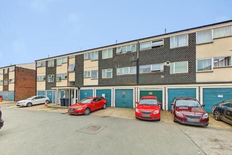 Cliftonville Court, Northampton, Northamptonshire, NN1