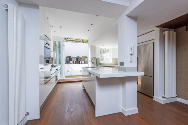 42 Bramerton St K...