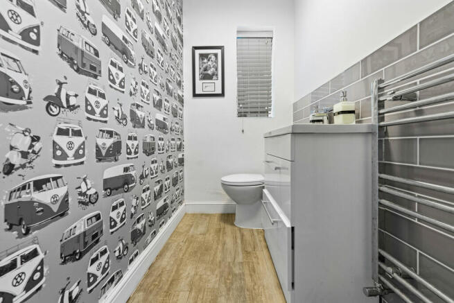 Photo 11