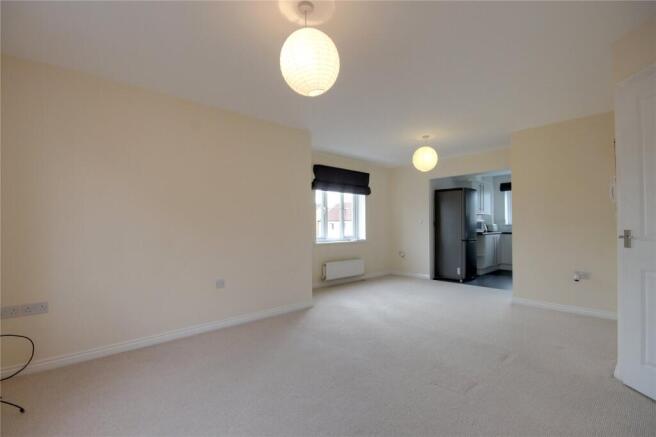 2 bed Flat to rent Image 4
