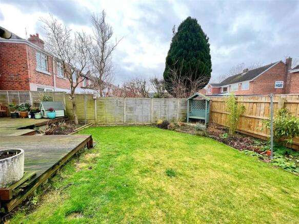 Garden 3.jpg