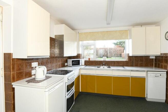 Kitchen/Breakfast Rm