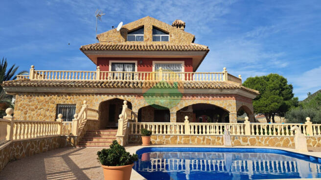 4 Bedroom Detached For Sale-ATA04-1