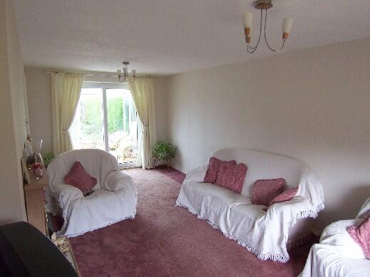 Lounge (rear view)