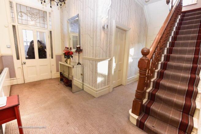 2 Brook Road