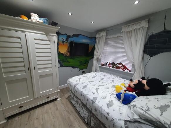 Photo 9