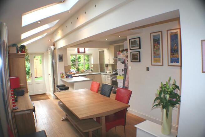 KITCHEN/DINER